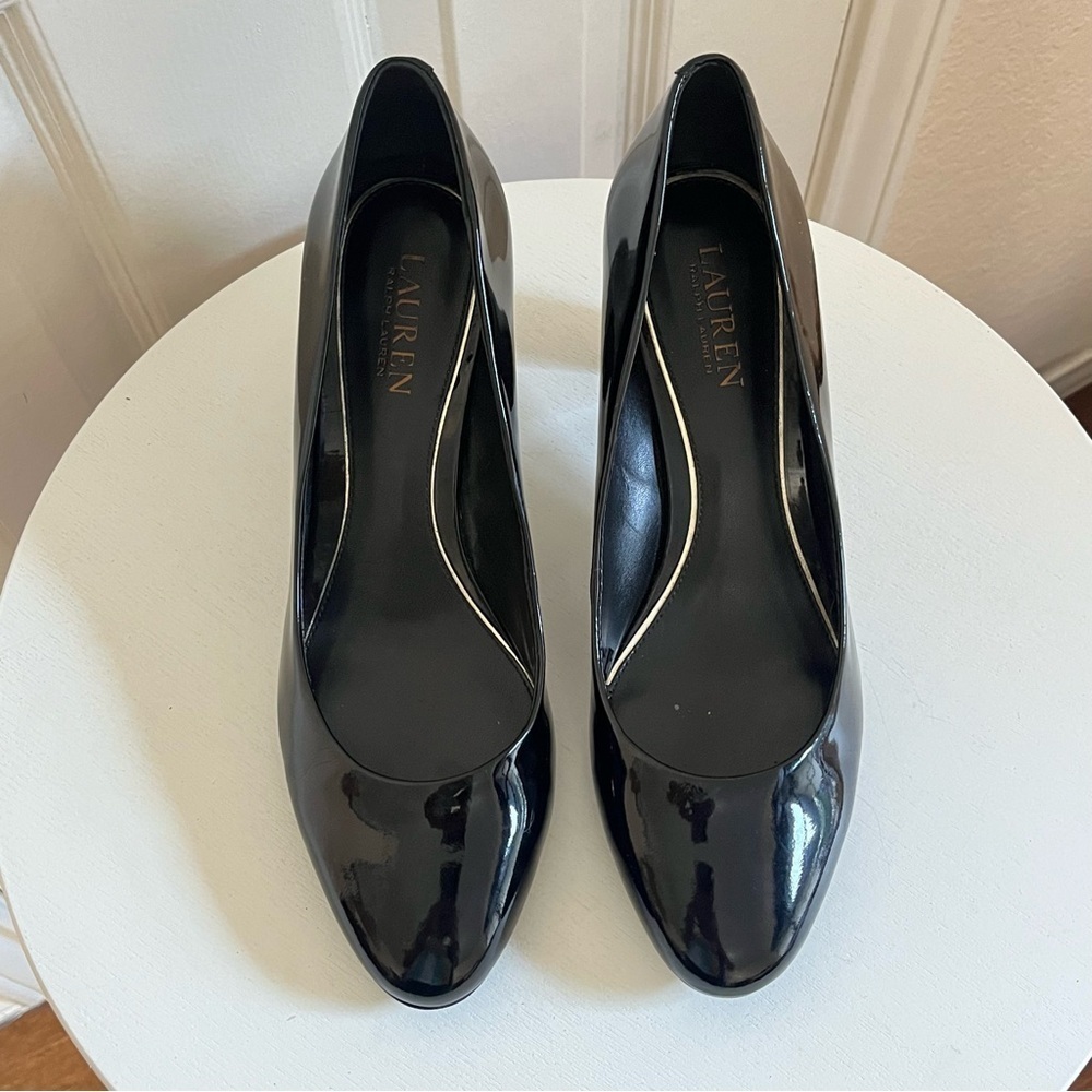 LAUREN Ralph Lauren Hala Pumps, Size 9.5B Navy Blue Patent Leather Dress Office